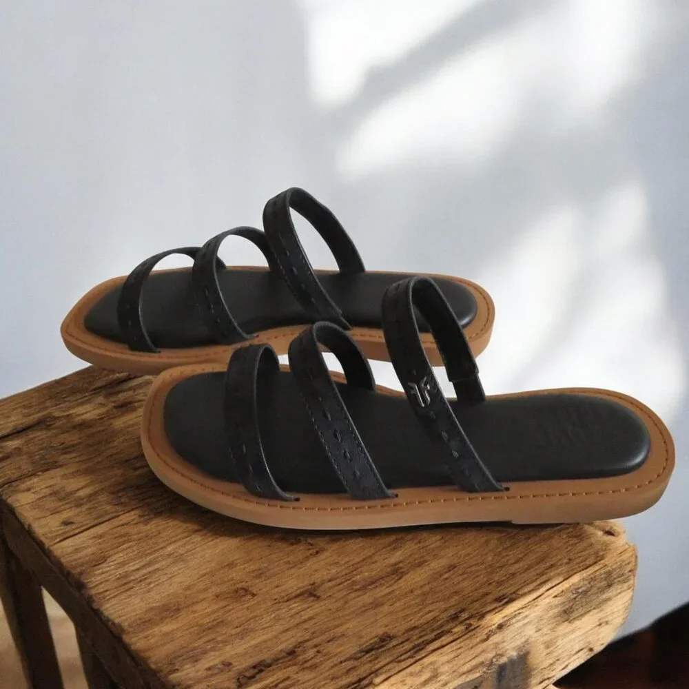 FRYE - Faye Strappy Slide Leather Sandal, Size 8M, Black - NWT